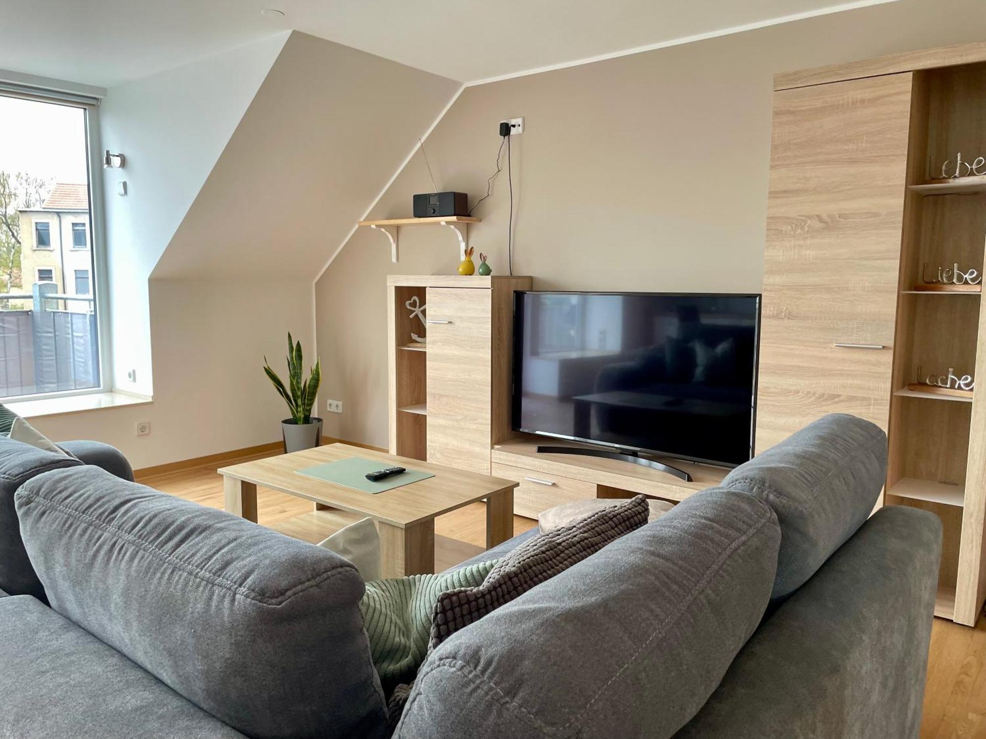 Stadtoase Geraeumige Gaestewohnungen Mit Balkon, Komfort, Modernitaet Und Ruhe, Fuer Monteure Geeignet, Free Wifi Frankenberg Екстер'єр фото